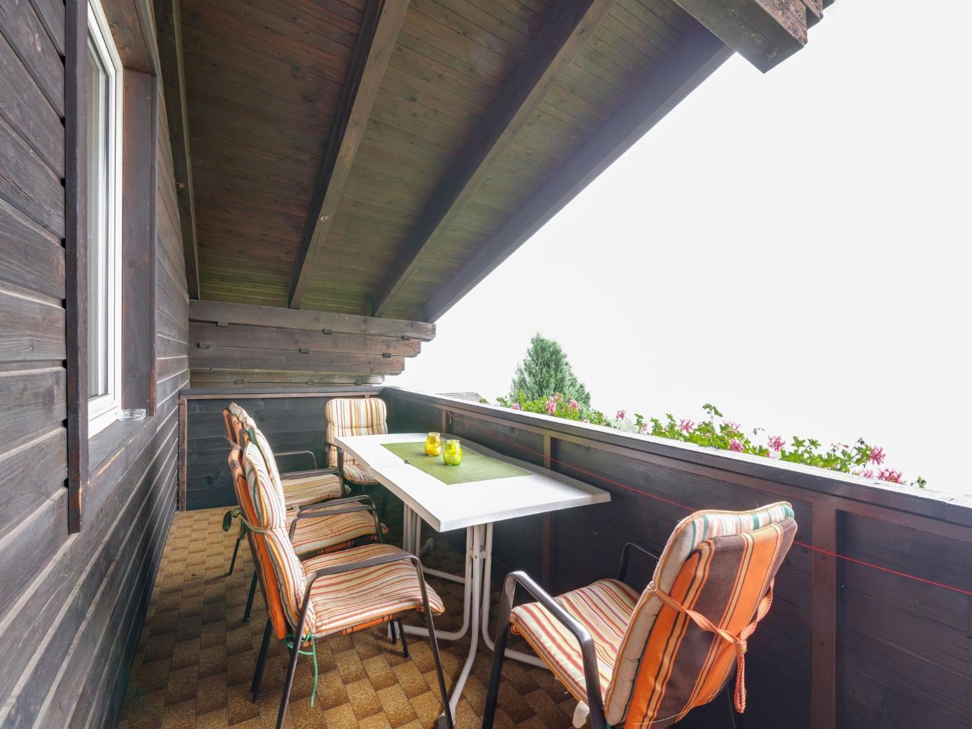 Cozy Apartment In Afritz Am See Near Gerlitzen Ski Area Bagian luar foto