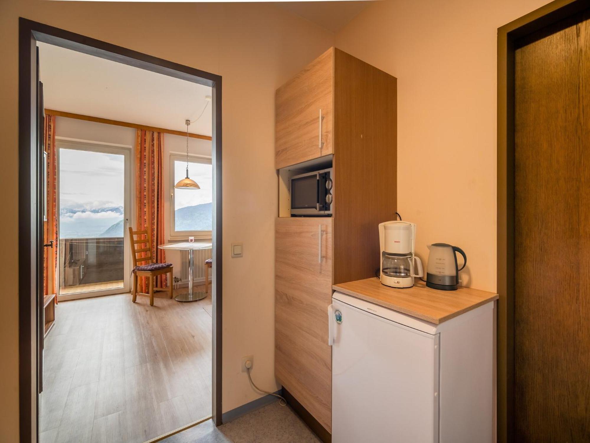 Cozy Apartment In Afritz Am See Near Gerlitzen Ski Area Bagian luar foto