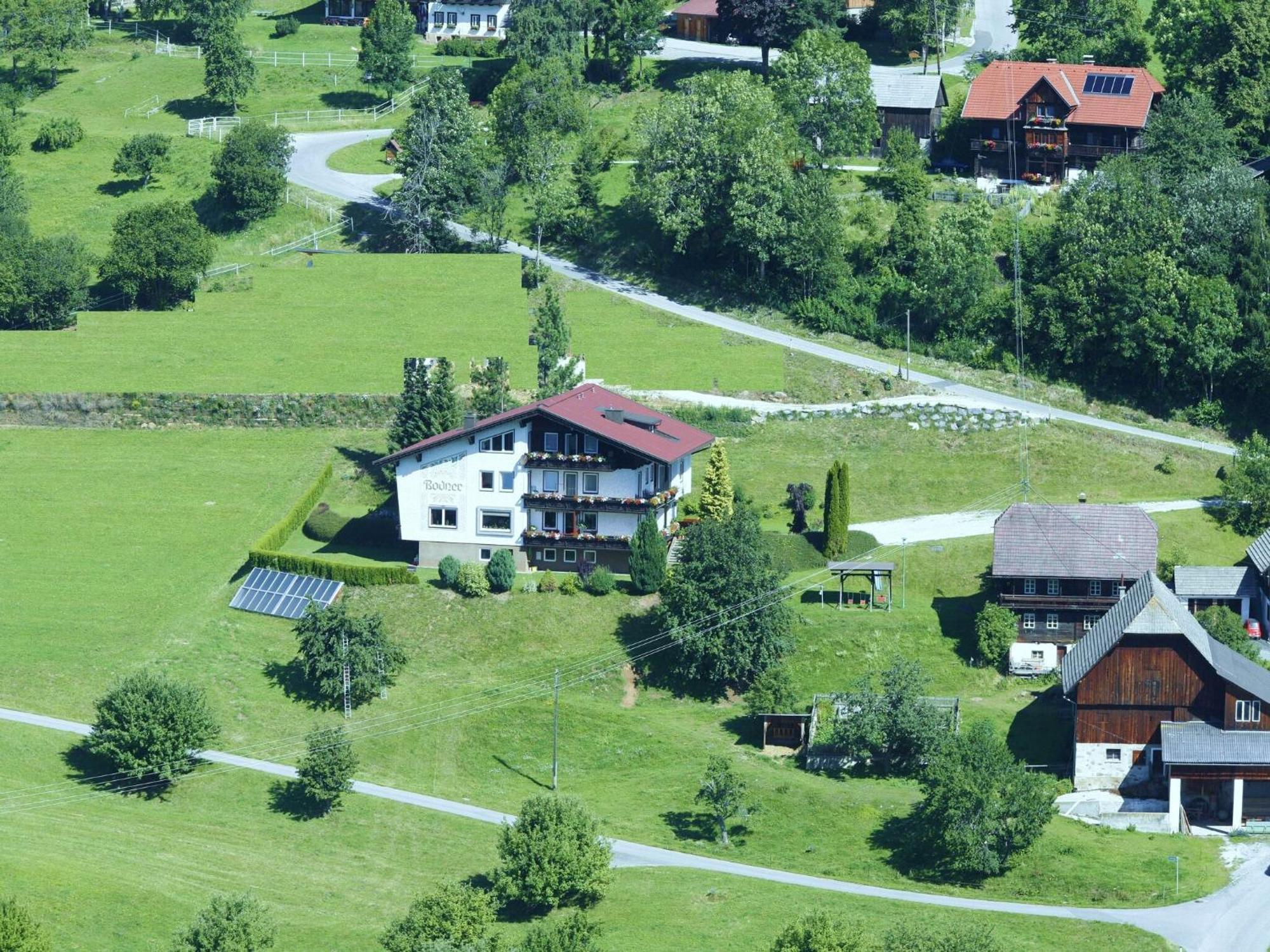 Cozy Apartment In Afritz Am See Near Gerlitzen Ski Area Bagian luar foto